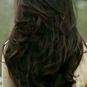 Meet your Posher, Flora